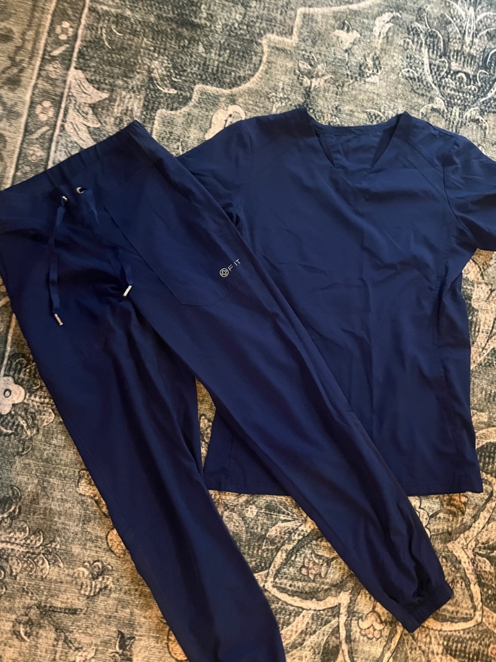 White CrossFit Women's Navy Blue Scrub Top and Jogger Pants Set